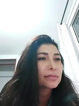 mia mancinii online show from November 20, 9:47 pm