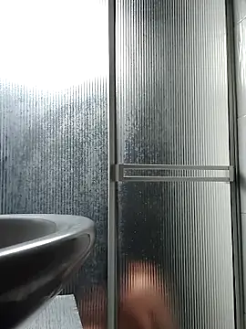 Snapshot of mia_mancinii chatting on June 2, 3:14 pm mia mancinii online show from June 2, 3:14 pm