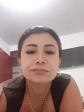 Snapshot of mia_mancinii chatting on July 2, 4:29 am mia mancinii online show from July 2, 4:29 am