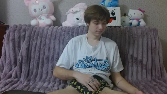 hilt on  online show from October 27, 8:18 am