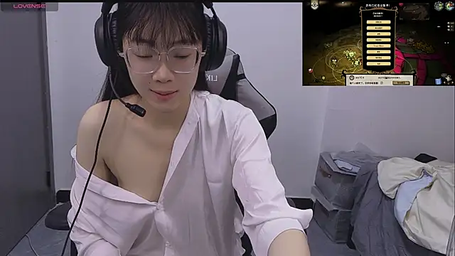 Snapshot of Linbaibai chatting on July 8, 8:52 am Linbaibai online show from July 8, 8:52 am