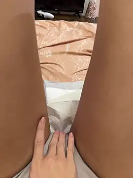 littiekitty online show from December 22, 4:26 pm