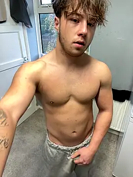 harleybarker online show from November 11, 8:03 am