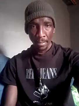 Snapshot of longdickson12345 chatting on July 7, 7:34 am longdickson12345 online show from July 7, 7:34 am