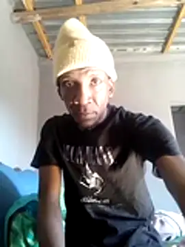 Snapshot of longdickson12345 chatting on July 15, 9:03 am longdickson12345 online show from July 15, 9:03 am
