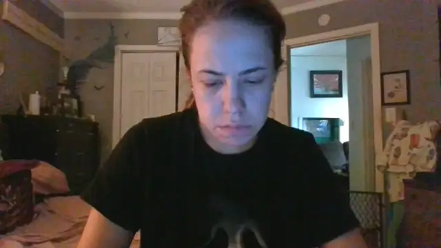 Snapshot of Vaua089 chatting on May 24, 9:42 pm Vaua089 online show from May 24, 9:42 pm