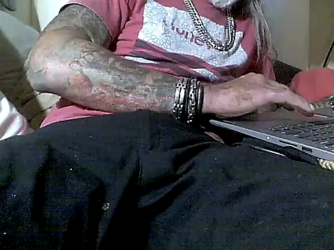 crassanova online show from December 16, 4:45 pm