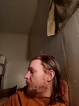 Poundtown1226 online show from February 11, 10:42 am