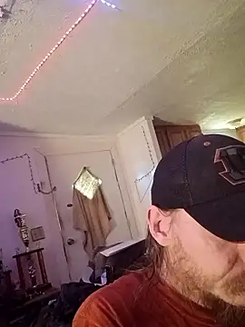 Poundtown1226 online show from April 21, 3:50 pm