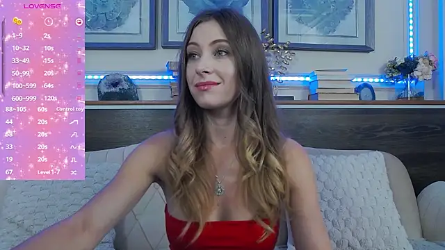 MuseDollX online show from October 11, 7:45 pm