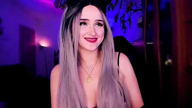 MistressJolie online show from December 22, 7:54 am