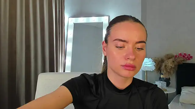 Ameli Povilain online show from October 13, 11:43 am