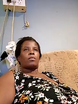 sweetdebbiexxxx online show from December 20, 11:45 pm