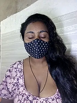 Snapshot of Schii69 chatting on November 16, 9:09 pm Schii69 online show from November 16, 9:09 pm