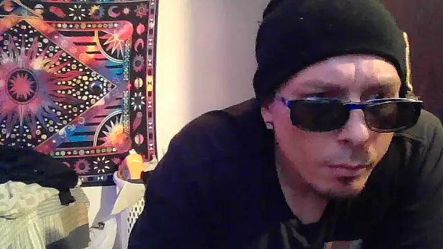 Eyelisss online show from November 30, 9:02 am