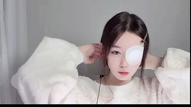 Snapshot of Xiao-runbao chatting on October 15, 1:33 pm Xiao-runbao online show from October 15, 1:33 pm