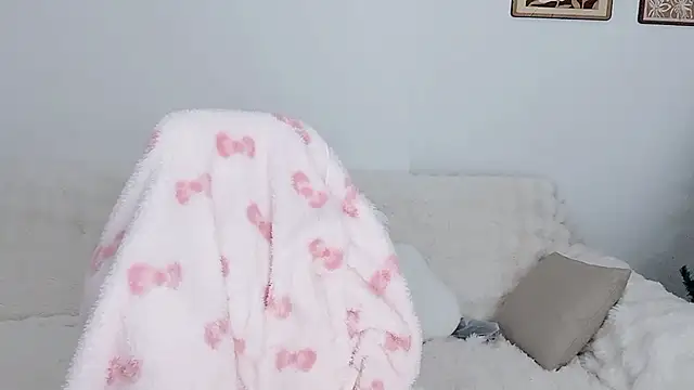 Xiao-runbao online show from January 8, 2:41 pm