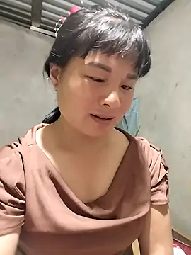 kute-00 online show from September 29, 1:49 pm