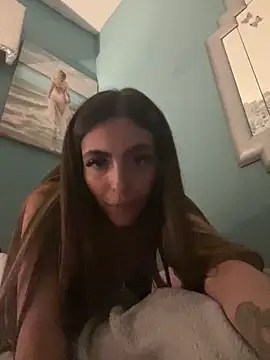 Snapshot of RoseyMae chatting on September 11, 8:31 pm RoseyMae online show from September 11, 8:31 pm