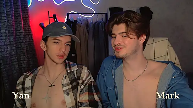 Snapshot of itsyanbb chatting on October 24, 3:52 pm itsyanbb online show from October 24, 3:52 pm