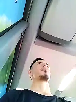 Snapshot of JuanD_vero chatting on September 29, 3:17 pm JuanD vero online show from September 29, 3:17 pm