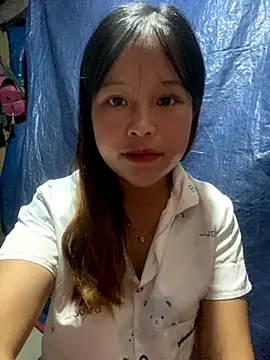 Snapshot of O_o_UwU_o_O chatting on September 10, 10:26 am O o UwU o O online show from September 10, 10:26 am