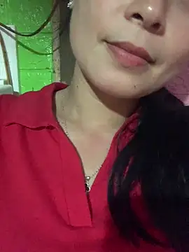 Snapshot of Baby-kis03 chatting on October 30, 1:12 pm Baby-kis03 online show from October 30, 1:12 pm