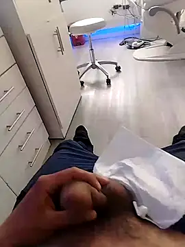 Blackllg online show from November 11, 7:03 pm