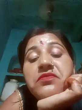 Snapshot of Sexi_pushpa chatting on April 27, 11:14 pm Sexi pushpa online show from April 27, 11:14 pm
