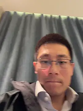 miniyellower online show from October 28, 12:52 pm