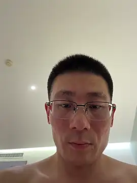 miniyellower online show from December 14, 12:21 pm