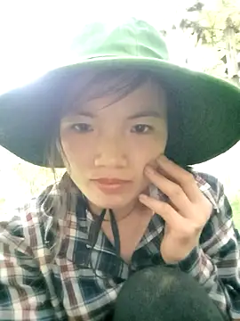 ngan-cute online show from September 10, 10:48 am