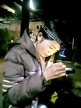 ngan-cute online show from February 3, 2:53 am