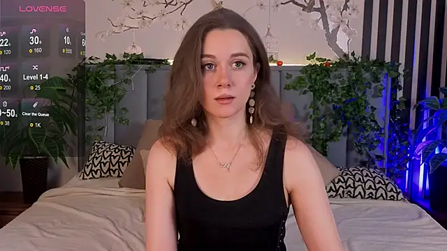 SkyHelen online show from November 19, 4:12 am