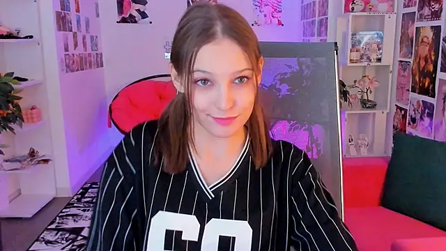 JenniferKiim online show from October 4, 11:19 am