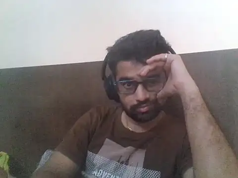 Snapshot of GOJO_1 chatting on September 10, 3:06 am GOJO 1 online show from September 10, 3:06 am