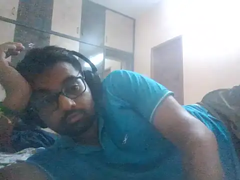 Snapshot of GOJO_1 chatting on October 21, 3:02 pm GOJO 1 online show from October 21, 3:02 pm