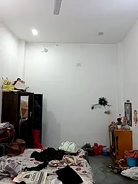 Rakhi sawant143 online show from November 8, 3:29 am