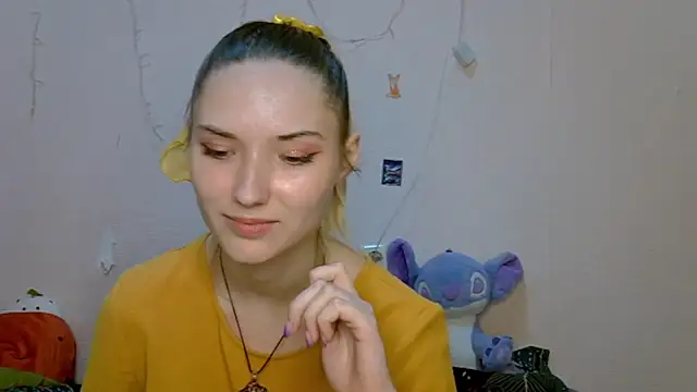 Snapshot of _kikiclark__ chatting on September 10, 7:25 pm kikiclark online show from September 10, 7:25 pm