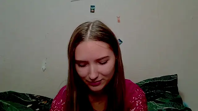 Snapshot of _kikiclark__ chatting on October 21, 8:53 pm kikiclark online show from October 21, 8:53 pm