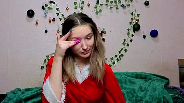  kikiclark   online show from January 10, 6:42 pm