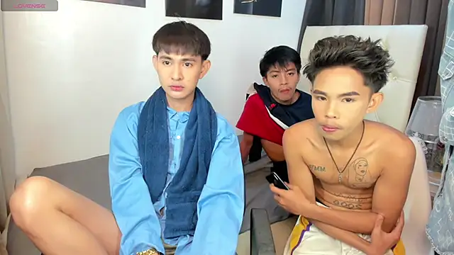 xxxhugecocktwinkxxx online show from September 20, 5:14 pm