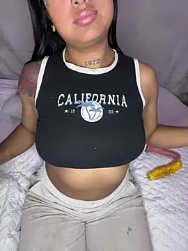 Snapshot of Caty__hot chatting on June 11, 6:22 am Caty hot online show from June 11, 6:22 am