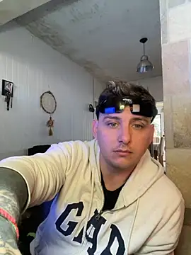 Snapshot of SantyPlayBig chatting on September 8, 8:52 pm SantyPlayBig online show from September 8, 8:52 pm