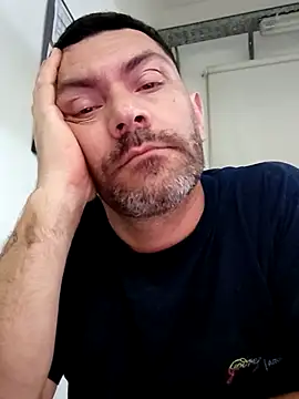 Snapshot of Alex_404040 chatting on September 17, 7:43 am Alex 404040 online show from September 17, 7:43 am