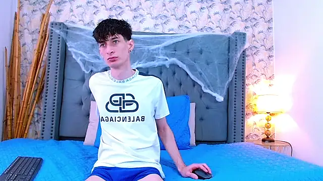 Luke Carter online show from October 15, 1:22 pm