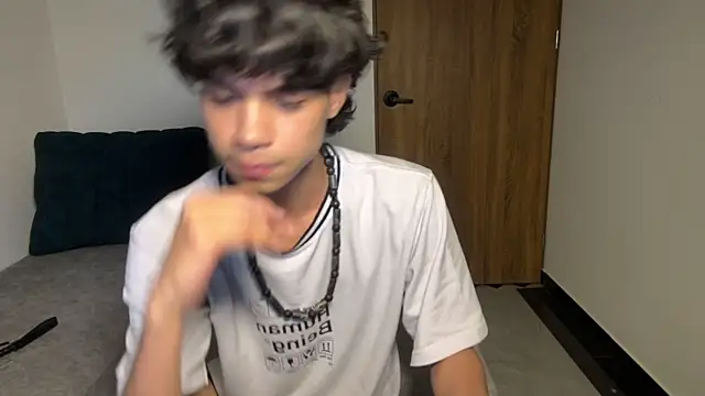 OopsAgain  online show from May 19, 1:56 am