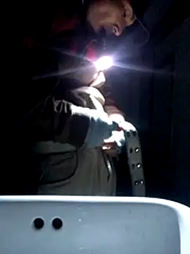 Snapshot of Calivazil chatting on October 26, 9:04 am Calivazil online show from October 26, 9:04 am