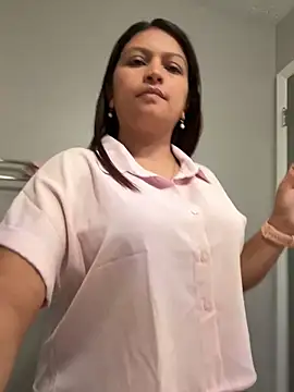 pocahonta69mermaid online show from October 10, 3:11 pm