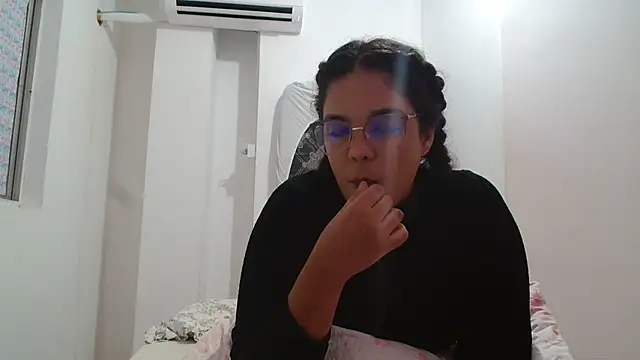 SecretBrunette online show from November 5, 5:07 am